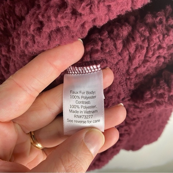 SO The Comfy Cozy 1/4 Zip Up Pullover Chunky Sweatshirt Maroon Size Large (NWT) - Picture 5 of 6